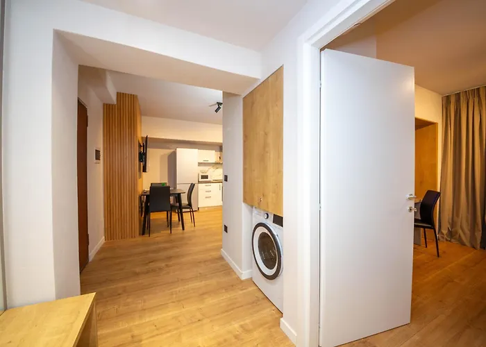 Blloku Unique 2 Apartment Tirana