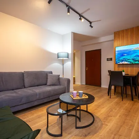 Blloku Unique 2 Apartament *