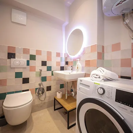 Apartment Blloku Unique 2 Tirana