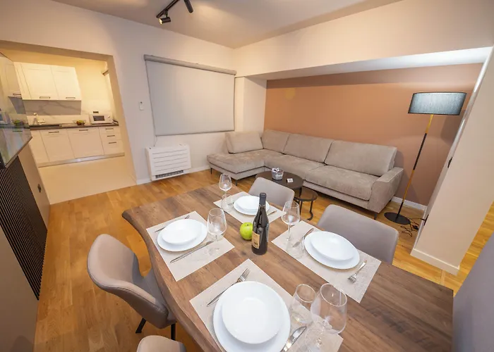 Apartament Blloku Unique 2 Tirana