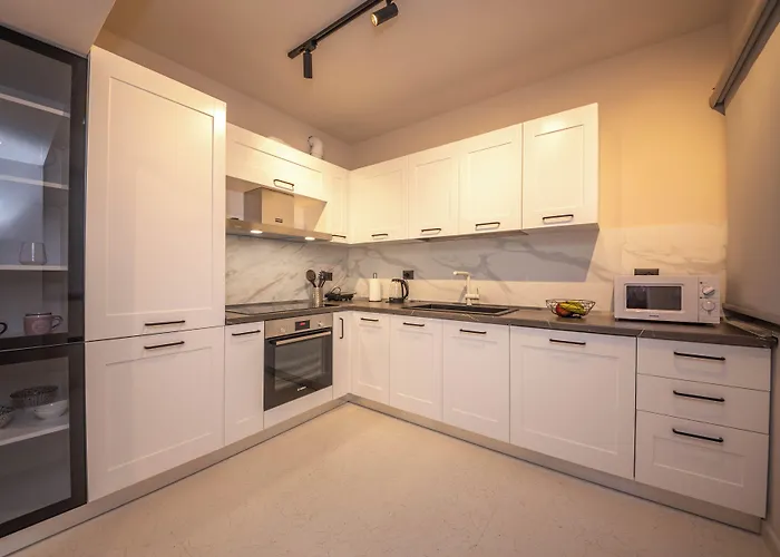 Apartament Blloku Unique 2 *